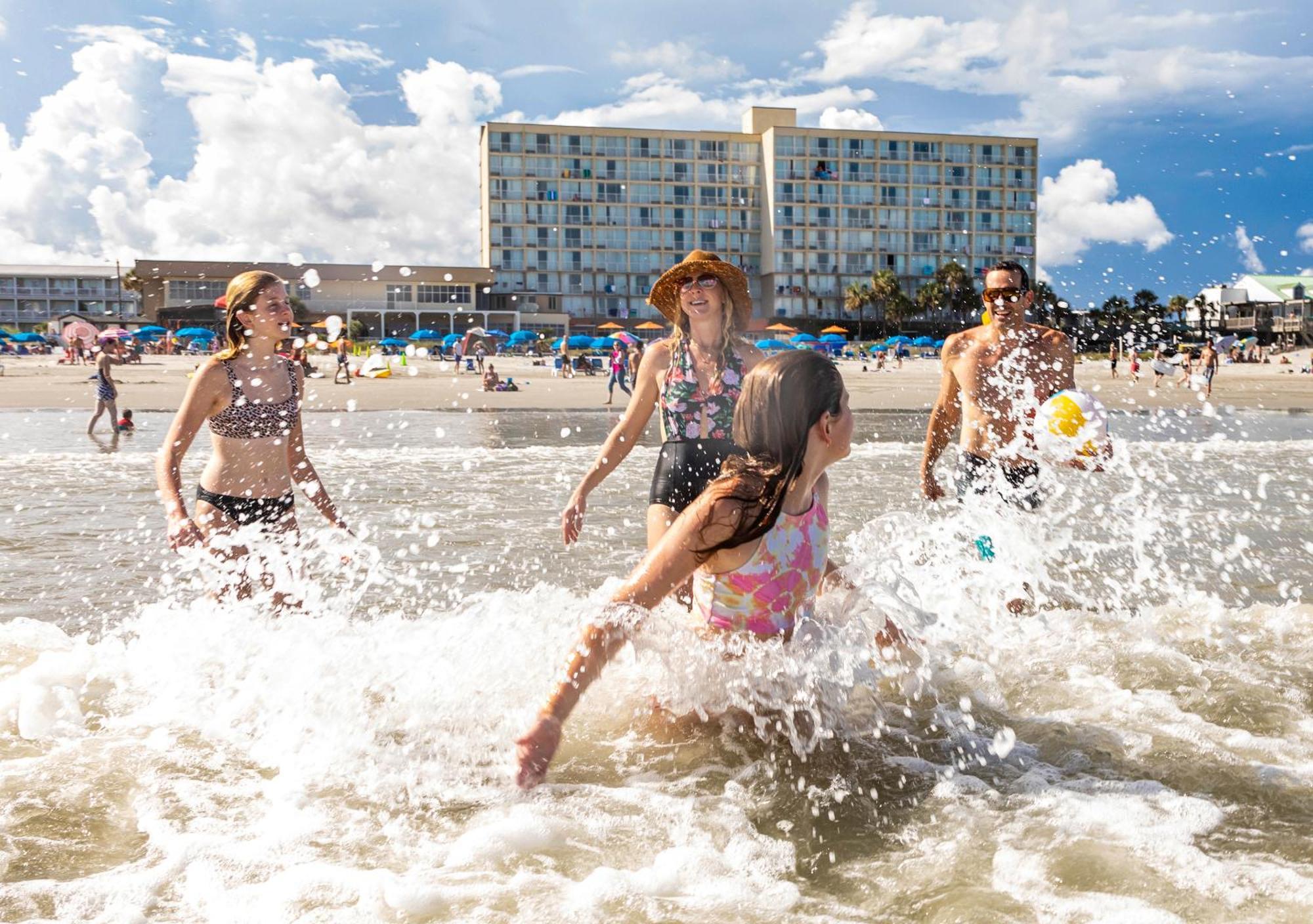 Tides Folly Beach, Charleston'S Oceanfront Hotel Εξωτερικό φωτογραφία